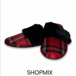 Brand New Victoria Secret Slippers